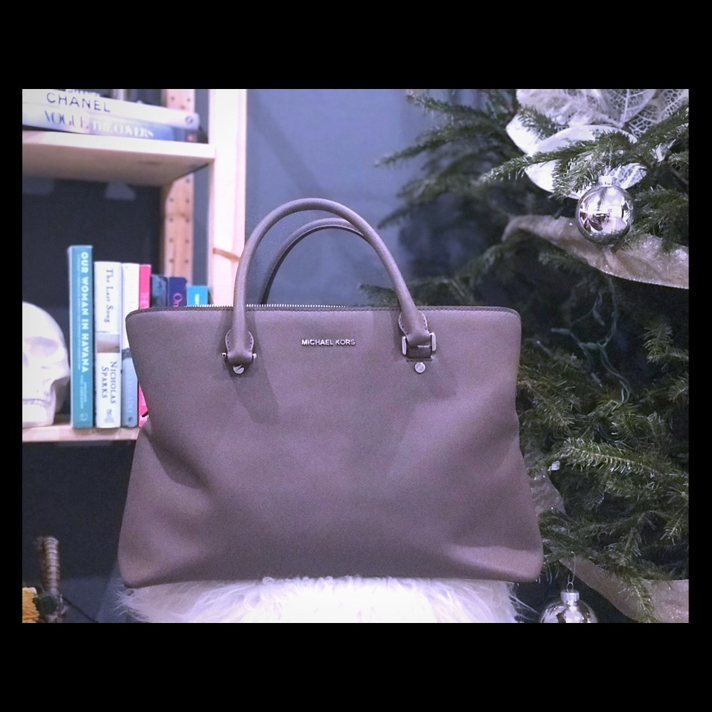 michael kors grey tote